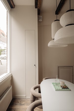 Medium property photo - Eerste Lindendwarsstraat 1H, 1015 LE Amsterdam